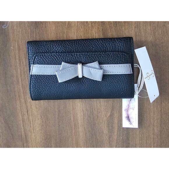 Jessica Simpson Handbags - Jessica Simpson Black Wallet‎